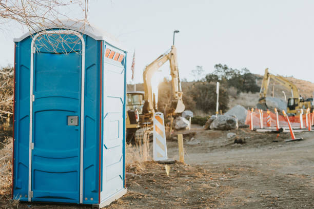 Portable Toilet Options We Offer in Fowler, MI